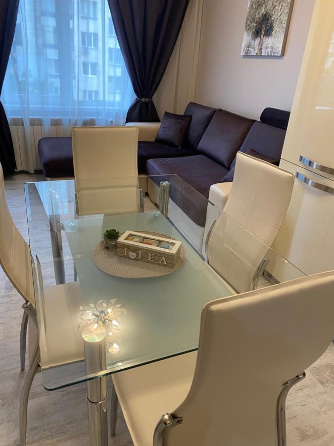 Iva Luxury Apartament ルセ エクステリア 写真
